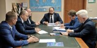 Руководители сторон социального партнерства в электроэнергетике проинформировали Замминистра энергетики РФ Э.М. Шереметцева о наиболее принципиальных вопросах текущего сотрудничества и взаимодействия Руководители сторон социального партнерства в электроэнергетике проинформировали Замминистра энергетики РФ Э.М. Шереметцева о наиболее принципиальных вопросах текущего сотрудничества и взаимодействия